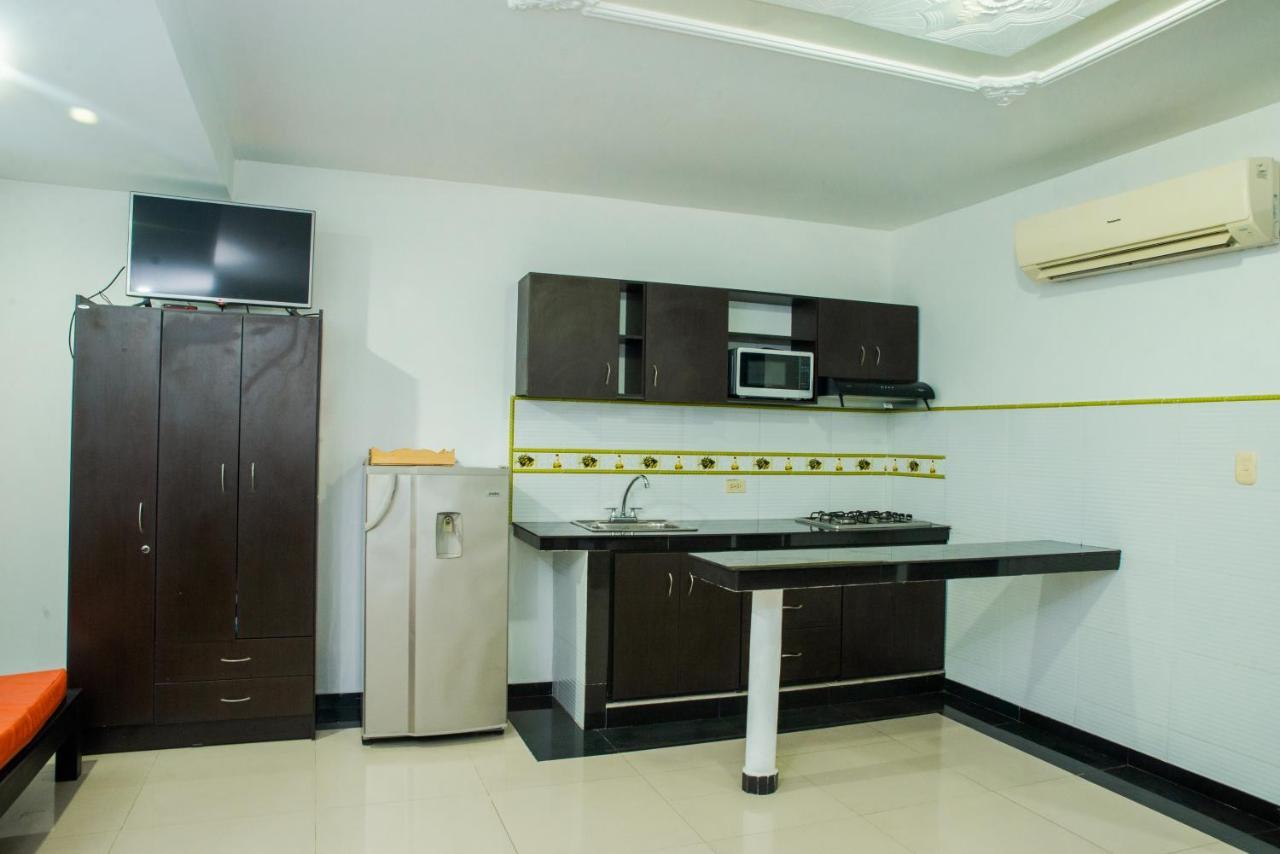 Ayenda 1315 Candiac Hotel